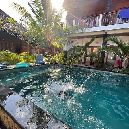 Swara Homestay 2 Nusa Lembongan  Exterior photo