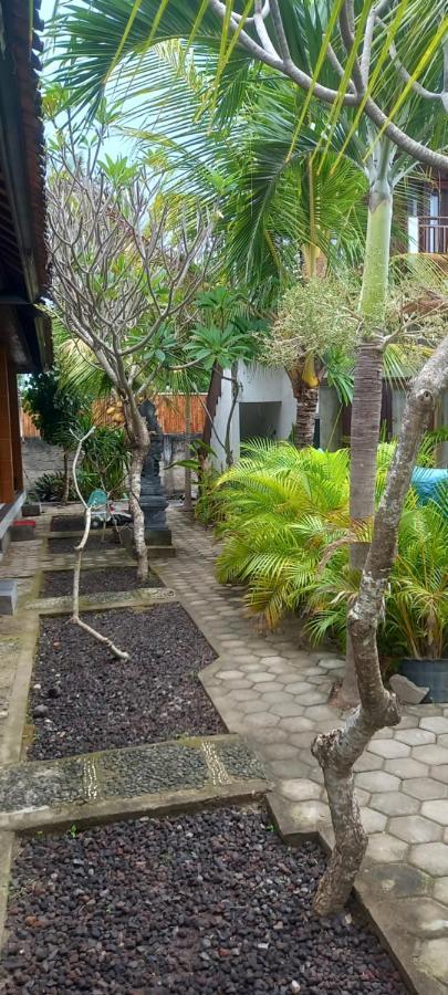 Swara Homestay 2 Nusa Lembongan  Exterior photo