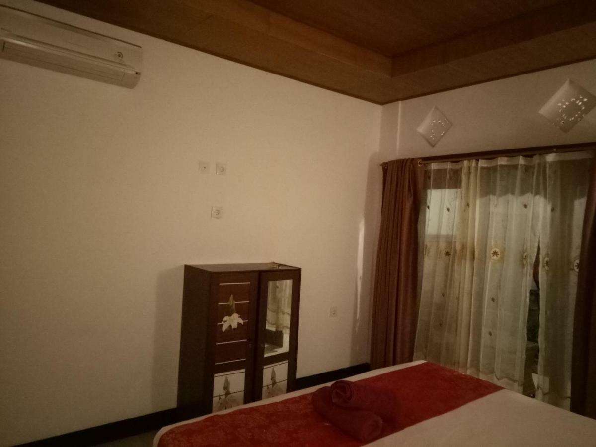 Swara Homestay 2 Nusa Lembongan  Exterior photo